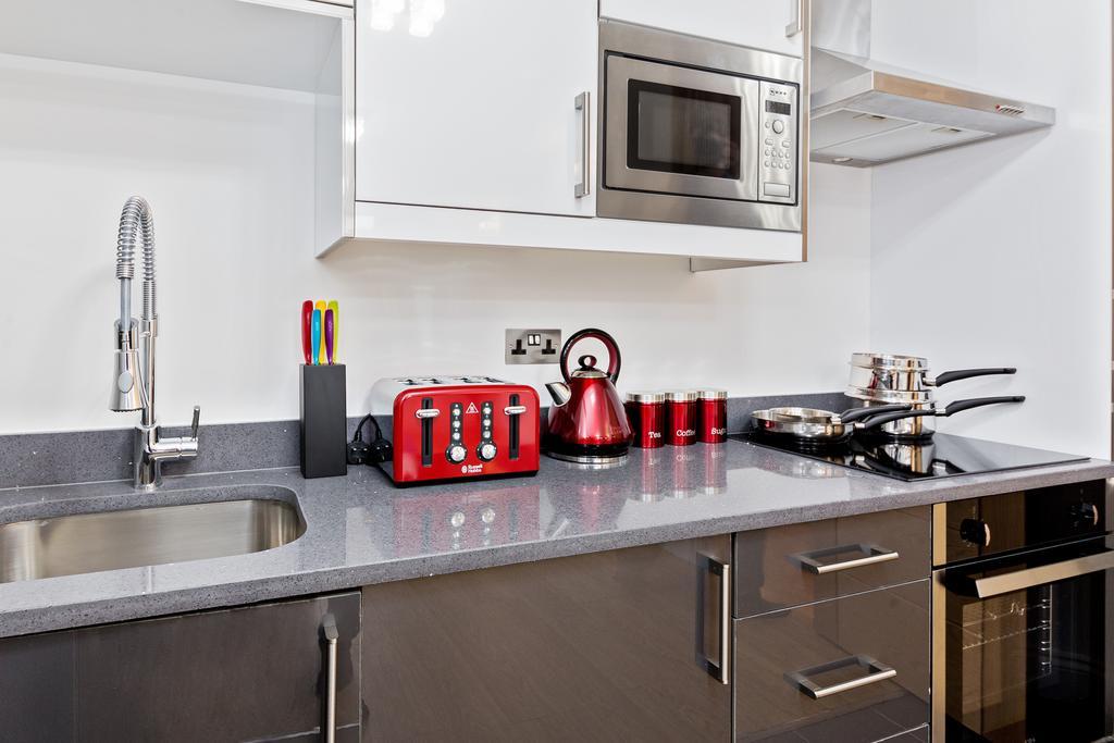 Metro Service Apartments Бедфорд Екстер'єр фото